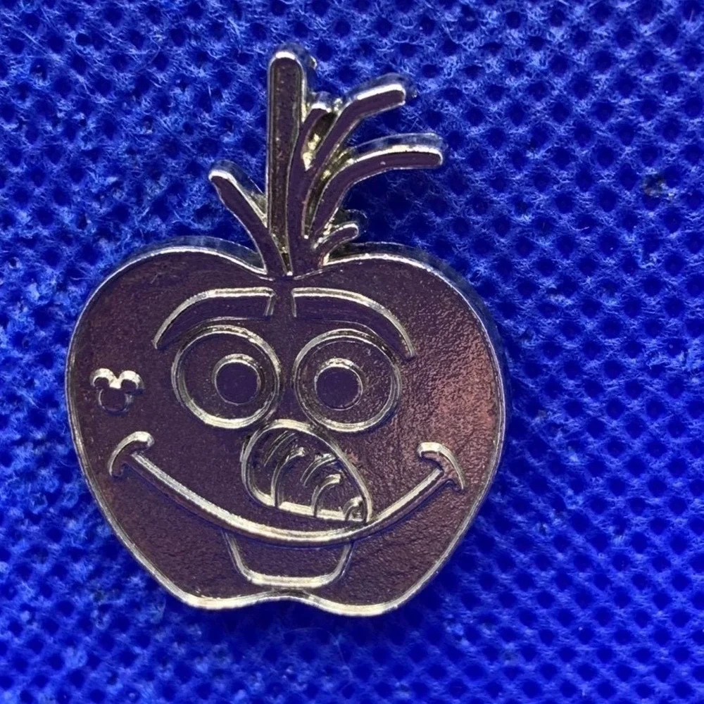 2015 CAST ONLY Frozen Olaf Disney pins apple shape silver chaser hidden mickey